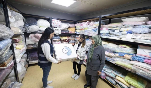 İzmir Büyükşehir yuva kuran gençlerin yanında