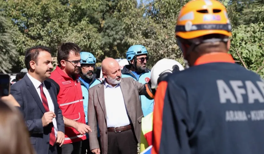 Kayseri Kocasinan'da öğrencilere afet eğitimi veriliyor