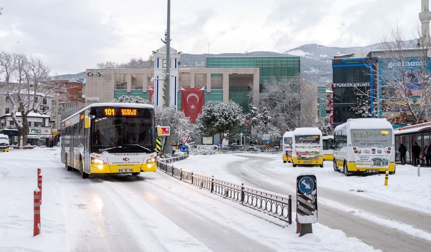 Gemlik'teki AVM kimlik değiştiriyor!