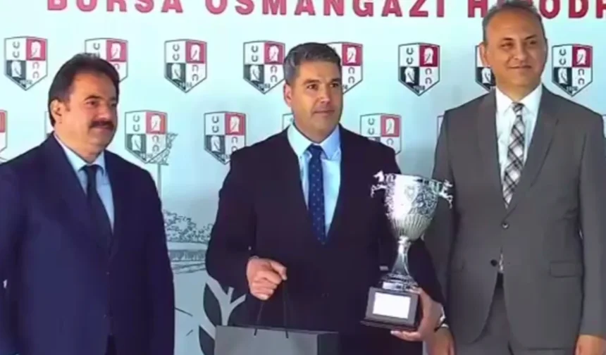 Bursa Emniyet Müdürlüğü Koşusu'nu 'Işılsa Melina' kazandı