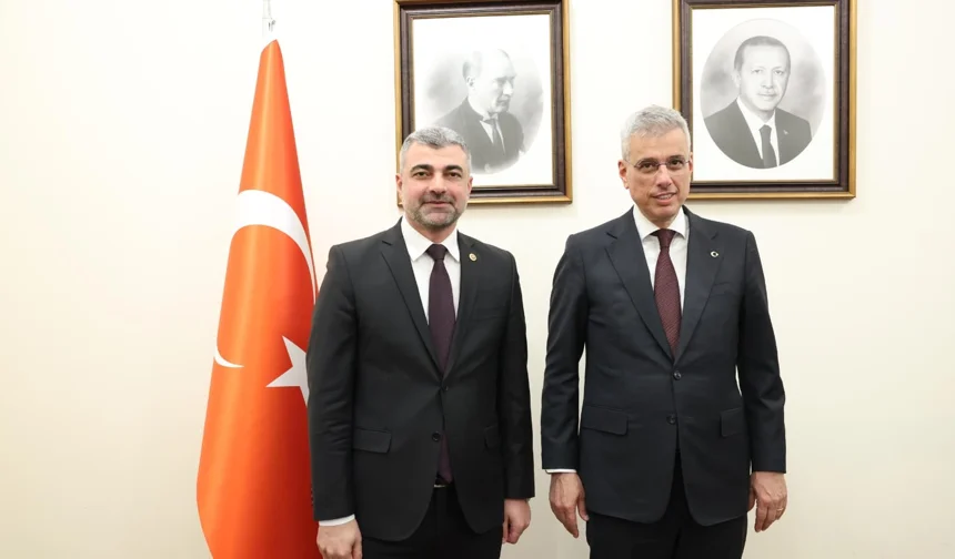 Milletvekili Kılıç'tan Sağlık Bakanı Memişoğlu'na ziyaret