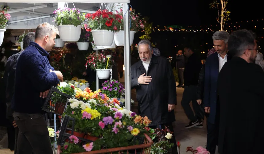 Kayseri Talas'taki Çiçek Şenliği'nde Grup Şantiye rüzgarı