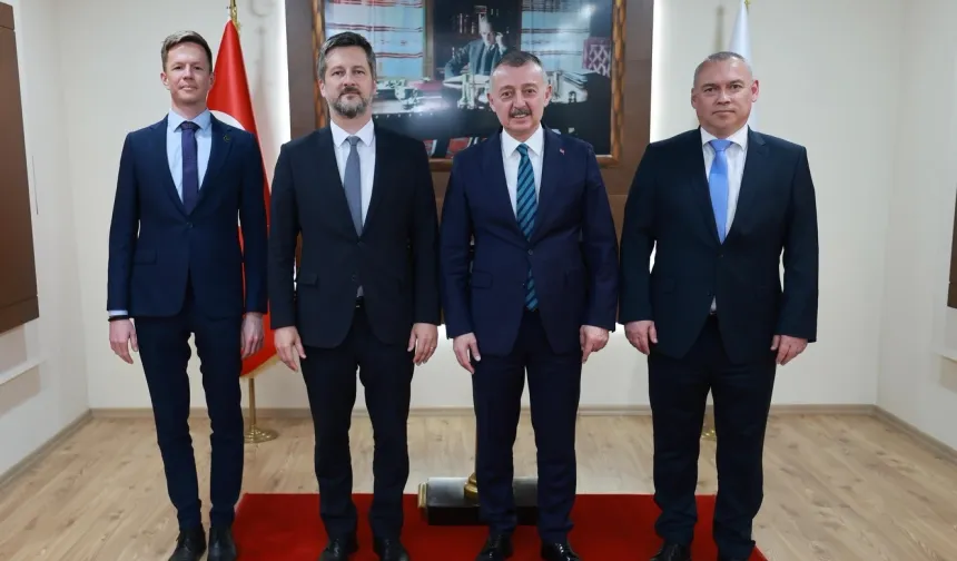 Macaristan Büyükelçisi Matis, Büyükakın'a konuk oldu
